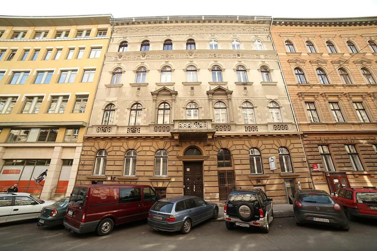 Bpr Oktogon Center Будапешт